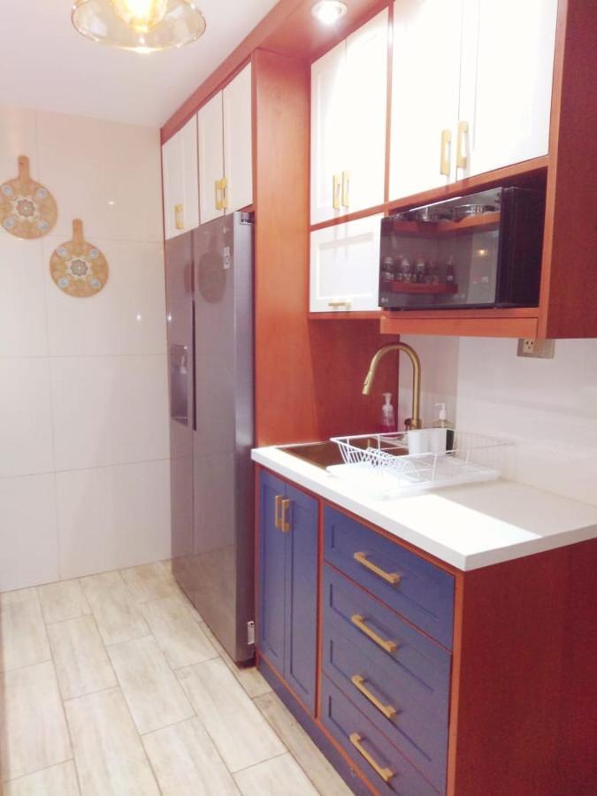 Casa Ramos Salamanca - Airport Pick Up And Drop Off Service - Homestay Лима Екстериор снимка